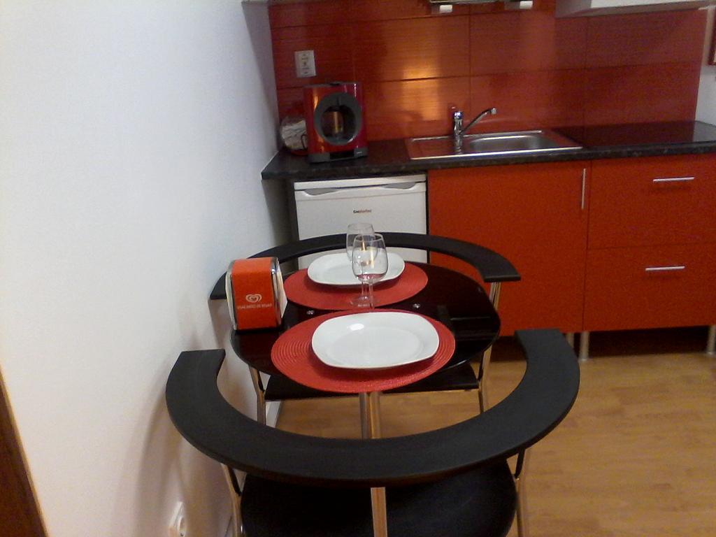 פורטו Metro-Apartment Rnal Nº35375 Al-Chamada Para A Rede Movel Nacional מראה חיצוני תמונה